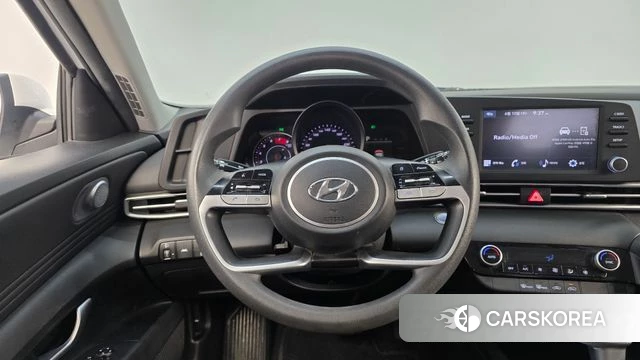 Hyundai Avante (CN7) 2022 Белый из Кореи, фото 3