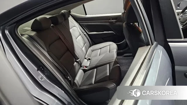 Hyundai Avante AD 2018 Серый из Кореи, фото 3