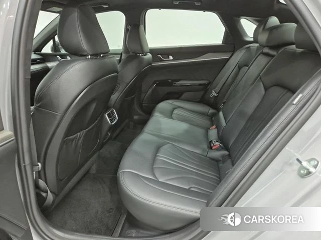 Kia The New K5 Hybrid 3rd generation 2025 Цвет галактики из Кореи, фото 3