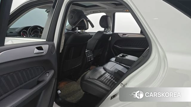 Mercedes-Benz GLE - Class W166 2018 Белый из Кореи, фото 3
