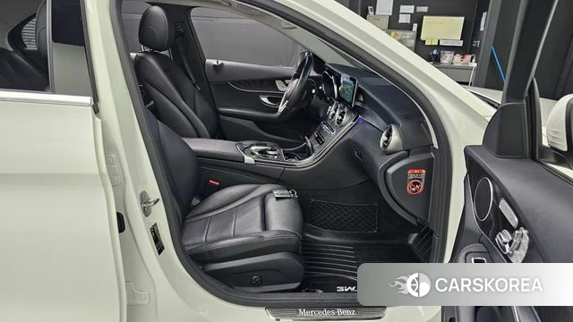 Mercedes-Benz C-Class W205 2019 Белый из Кореи, фото 3