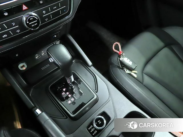 Ssangyong The New Rexton Sports Cannes 2022 Темно-зеленый из Кореи, фото 3