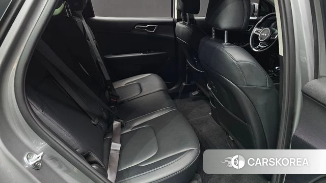 Kia Sportage 5th Generation 2022 Серебристо-серый из Кореи, фото 3