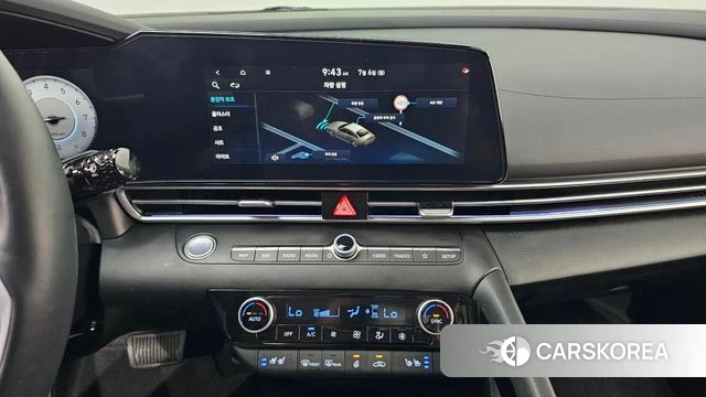 Hyundai The New Avante (CN7) 2024 Белый из Кореи, фото 3