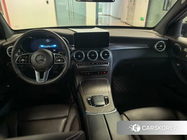 Mercedes-Benz GLC 2023 Черный из Китая, фото 3