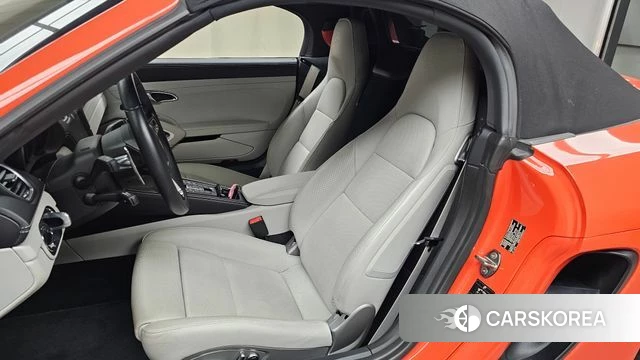 Porsche 718 Boxster 2021 Оранжевый из Кореи, фото 3