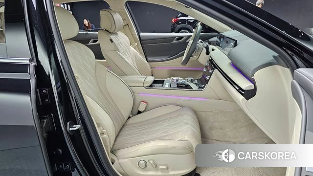 Genesis G80 (RG3) 2025 Черный из Кореи, фото 3