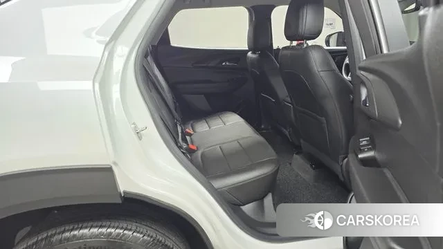 Chevrolet (GM Daewoo) Trailblazer 2022 Белый из Кореи, фото 3