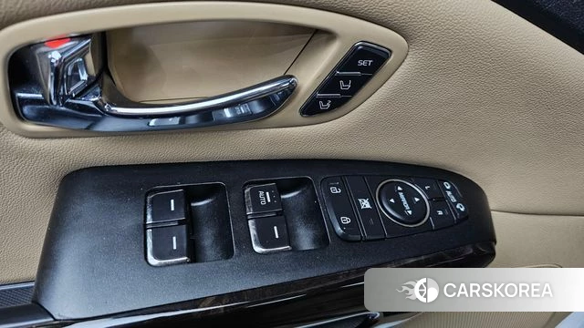 Kia The New Carnival 2018 Белый из Кореи, фото 3