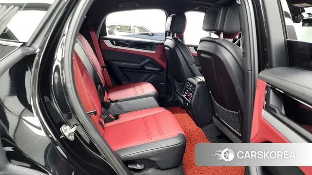 Porsche Cayenne (PO536) 2023 Черный из Кореи, фото 3