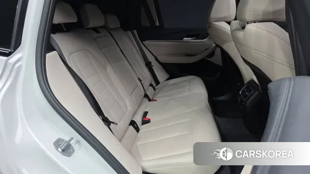 BMW iX3 2024 Белый из Кореи, фото 3