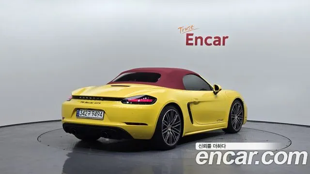 Porsche 718 Boxster 2022 Желтый из Кореи, фото 3