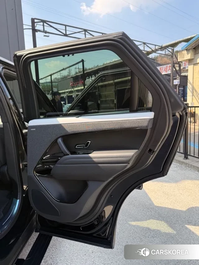 Land Rover Range Rover Sport 3rd Generation 2023 Черный из Кореи, фото 3