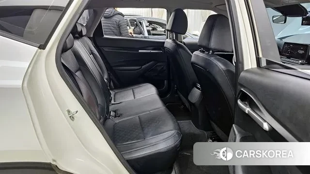 Kia Seltos 2022 Белый из Кореи, фото 3