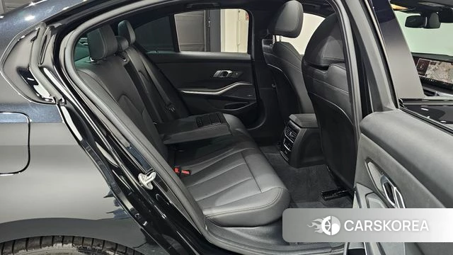 BMW 3 Series (G20) 2025 Черный из Кореи, фото 3
