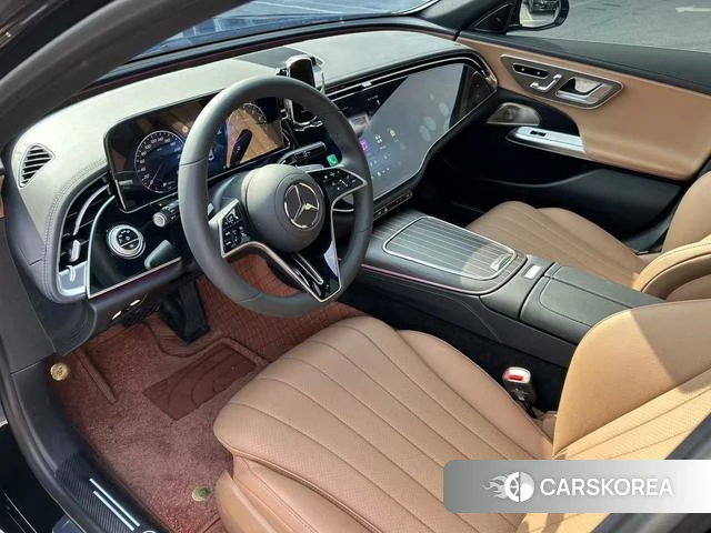 Mercedes-Benz E-class 2026 Черный из Китая, фото 3