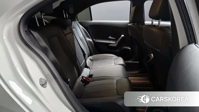 Mercedes-Benz A-Class W177 2022 Белый из Кореи, фото 3