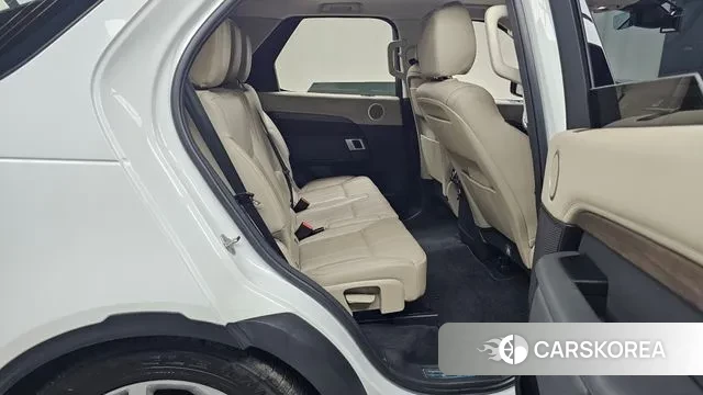 Land Rover Discovery 5 2018 Белый из Кореи, фото 3