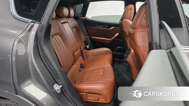 Maserati Levante 2018 Серый из Кореи, фото 3