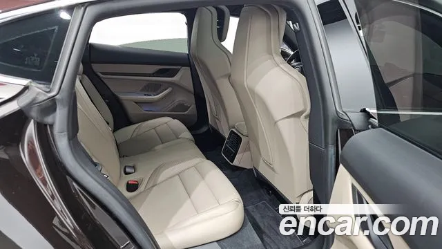 Porsche Taycan id 2700709 из Кореи 3