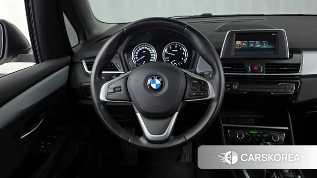 BMW 2 Series Active Tourer (F45) 2019 Белый из Кореи, фото 3