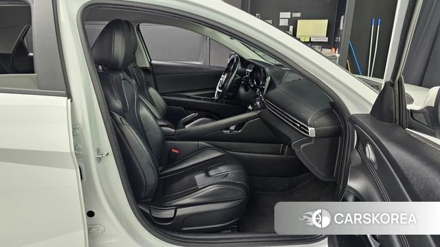 Hyundai Avante (CN7) 2022 Белый из Кореи, фото 3