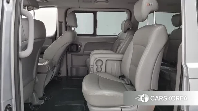 Hyundai The New Grand Starex 2020 Серебристо-серый из Кореи, фото 3