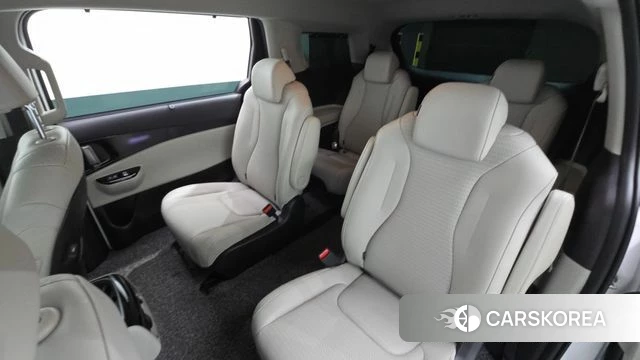 Kia Carnival 4th generation 2023 Белый из Кореи, фото 3