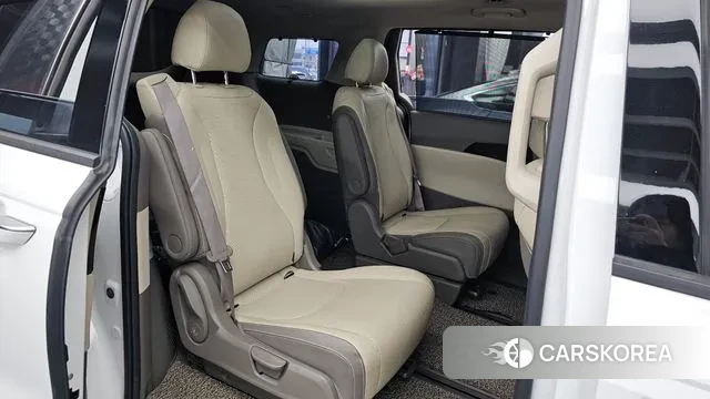 Kia Carnival 4th generation 2022 Белый из Кореи, фото 3