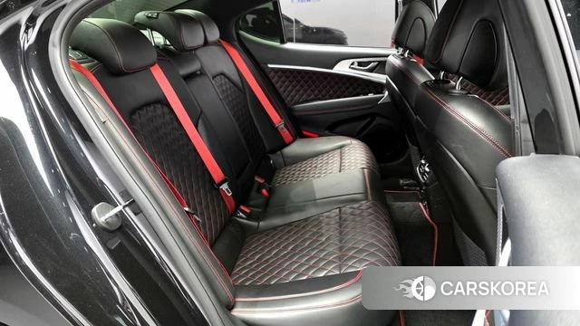 Genesis The New G70 2023 Черный из Кореи, фото 3