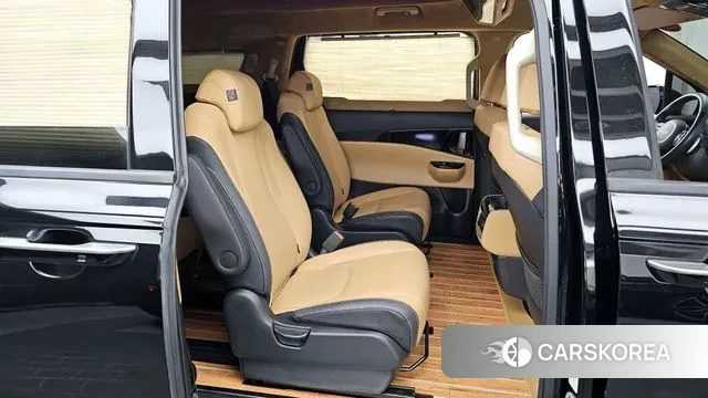 Kia Carnival 4th generation 2023 Черный из Кореи, фото 3