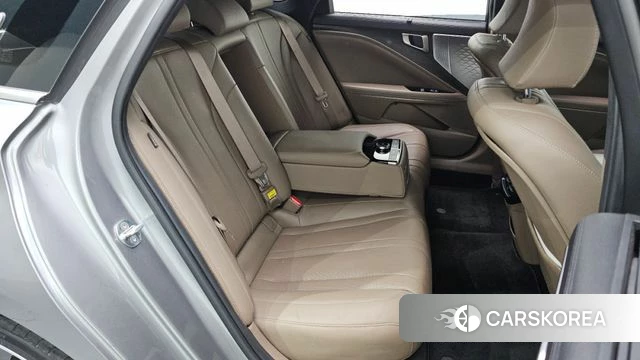 Kia K8 2022 Серебряный из Кореи, фото 3