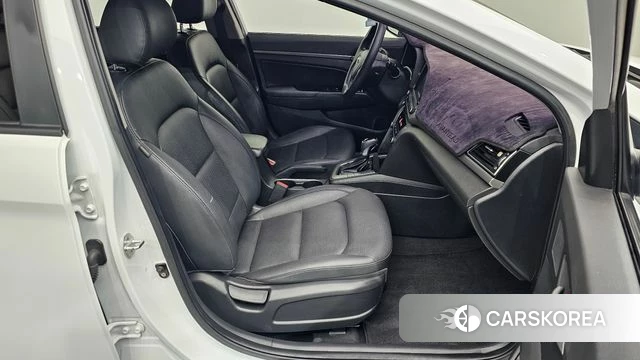 Hyundai Avante AD 2018 Белый из Кореи, фото 3
