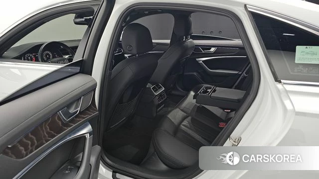 Audi A6 (C8) 2021 Белый из Кореи, фото 3
