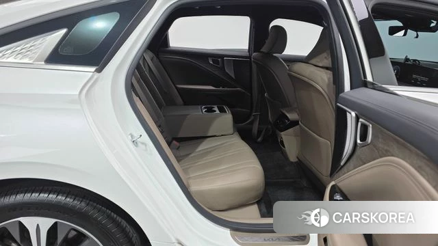 Kia K8 2022 Белый из Кореи, фото 3
