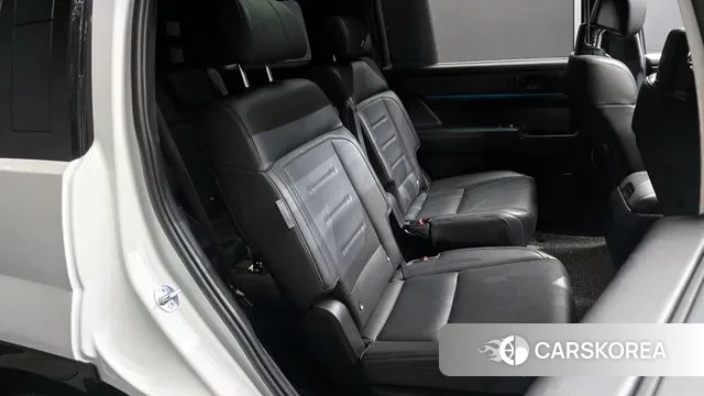 Hyundai Santa Fe (MX5) 2023 Белый из Кореи, фото 3