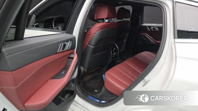BMW X6 (G06) 2021 Белый из Кореи, фото 3