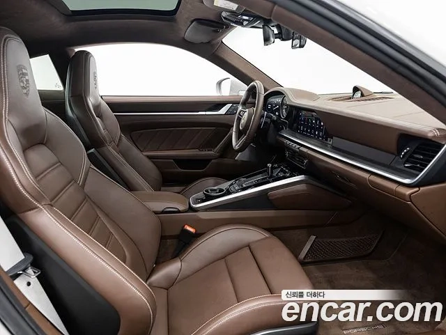 Porsche 911(992) 2023 Жемчужный цвет из Кореи, фото 3