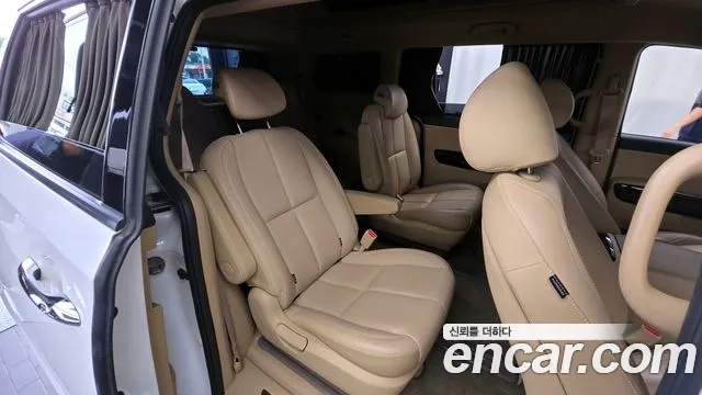 Kia The New Carnival 2018 Белый из Кореи, фото 3