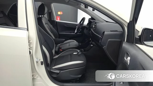 Kia Morning Urban (JA) 2023 Жемчужный цвет из Кореи, фото 3