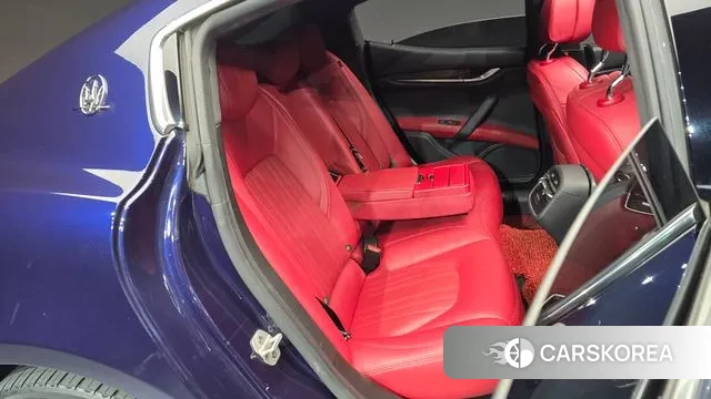 Maserati Ghibli 2018 Синий из Кореи, фото 3