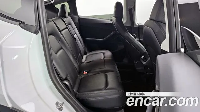 Tesla Model Y 2021 Белый из Кореи, фото 3