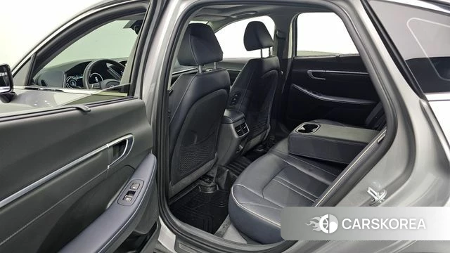 Hyundai Sonata (DN8) 2020 Серебристо-серый из Кореи, фото 3