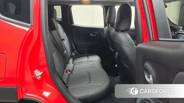 Jeep Renegade 2023 Красный из Кореи, фото 3