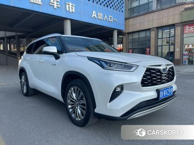 Toyota Highlander 2022 Белый из Китая, фото 3