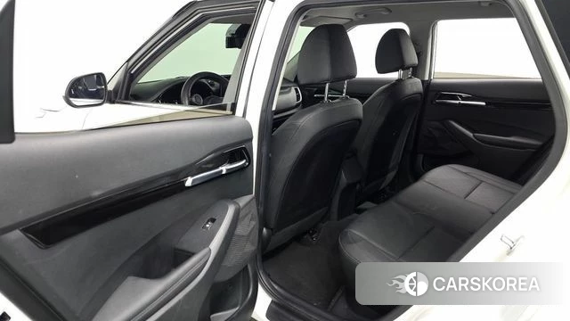 Kia Seltos 2021 Белый из Кореи, фото 3