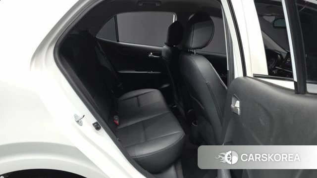 Kia Morning Urban (JA) 2023 Белый из Кореи, фото 3