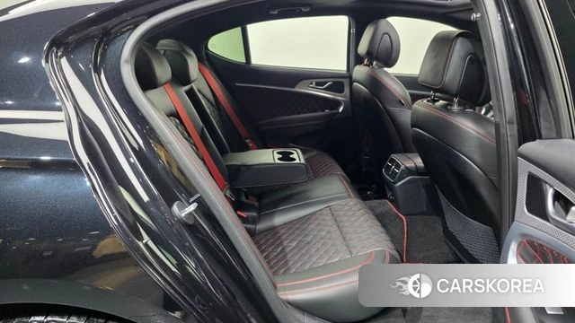 Genesis The New G70 2023 Черный из Кореи, фото 3