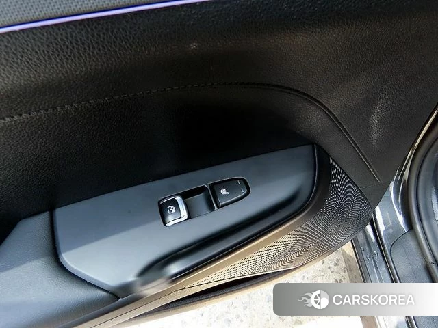 Kia K5 3rd generation 2023 Серый из Кореи, фото 3