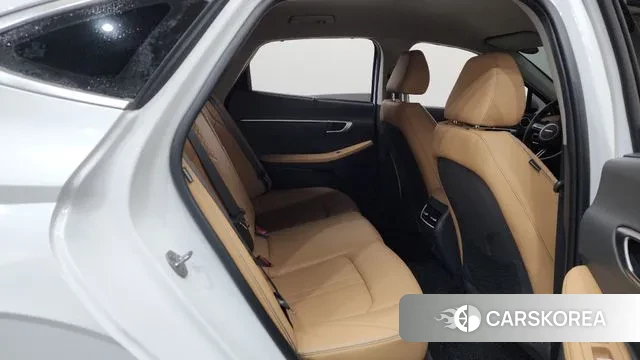 Hyundai Sonata D Edge (DN8) 2023 Белый из Кореи, фото 3